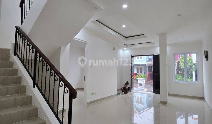 Rumah Legenda Wisata 2 Lantai Siap Huni Bagus Lt 119 Lb160 Muirah 1