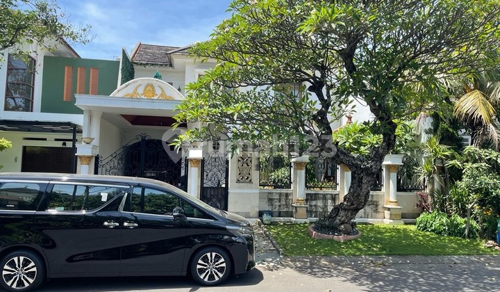 Kota Wisata Rumah Megah 2 Lantai Rapih Kolam Renang Bagus Lt300