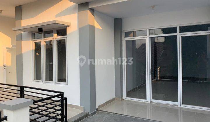 Rumah Rapih Raffles Hills Nyaman Bagus 2 Lantai Lt 160 Lb290 Nego 1