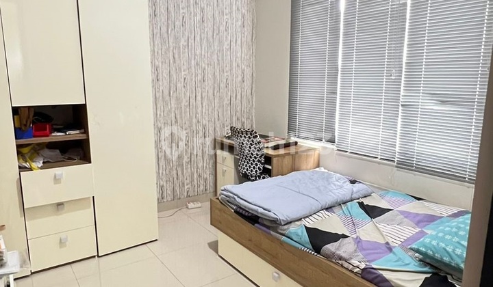 Kota Wisaata Rumah 2 Lantai Bagus Murah Nyaman Lt153 Lb166 Nego 2