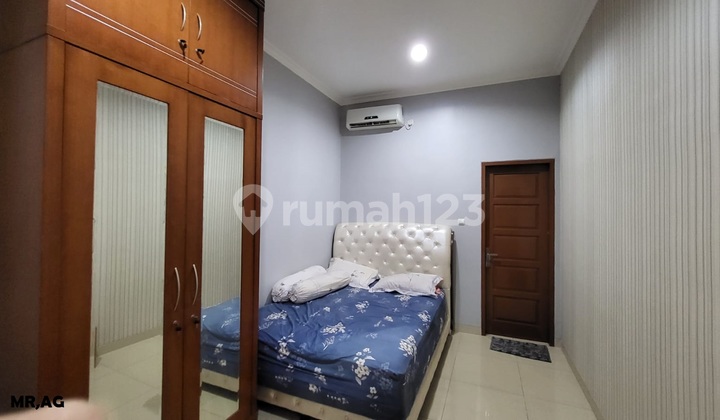 Puri Sriwedari Nice Minimalist House Cheap Neat 180 m² land 250 m² building 2