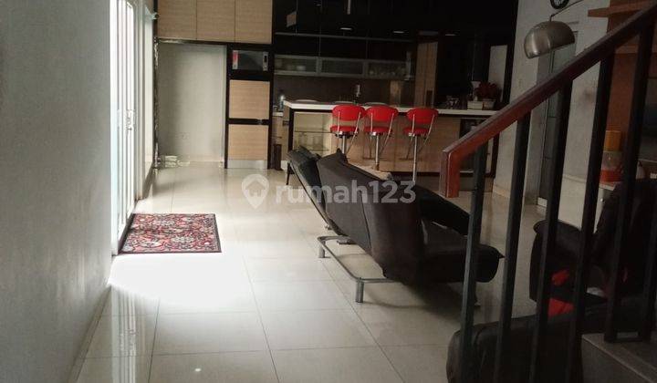 Kota Wisata Rumah Besar Bagus Kolam Renang Nyaman Lt 210 Lb 420  5