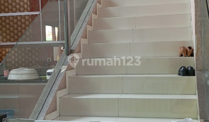 Tourist City Cheap Grand Bag House 2 Floors Area 495 lb 297 Negotiable 2