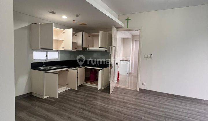 Apartment 4 BR Semi Furnish Siap Huni di Rainbow Condovilla Gading Serpong 1