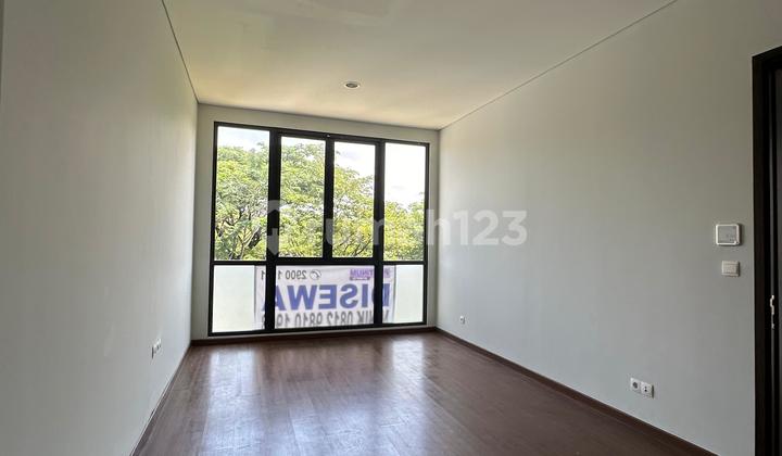 Large and spacious 2-story house ready for occupancy in Lakewood Navapark, negotiable price. Large and spacious 2-story house ready for occupancy in Lakewood Navapark, negotiable price.