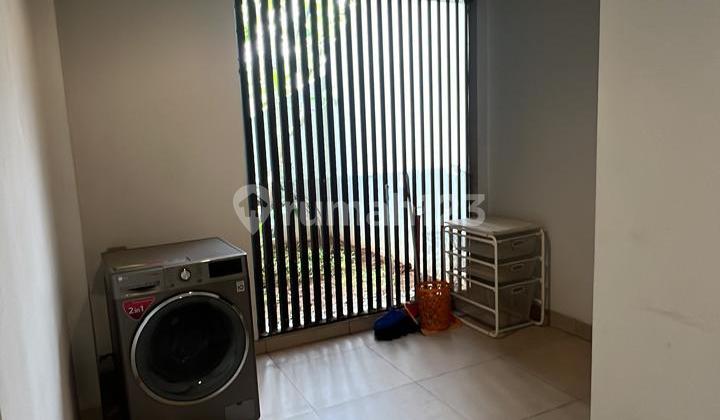 Rumah Besar 2Lt Semi Furnish Siap Huni di Lakewood Navapark Bsd 2