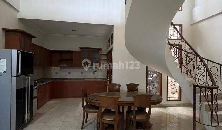 Rumah Luas Asri 2lt Siap Huni di Villa Melati Mas Serpong Tangerang 2