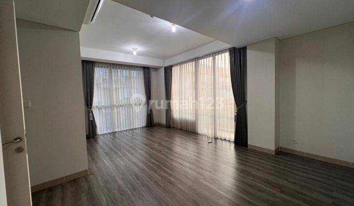 Apartment 4 BR Semi Furnish Siap Huni di Rainbow Condovilla Gading Serpong 2