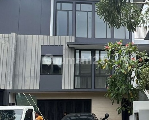 Large and spacious 2-story house ready for occupancy in Lakewood Navapark, negotiable price. Large and spacious 2-story house ready for occupancy in Lakewood Navapark, negotiable price.