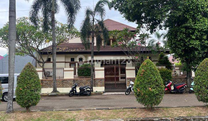 Rumah Luas Asri 2lt Siap Huni di Villa Melati Mas Serpong Tangerang 1