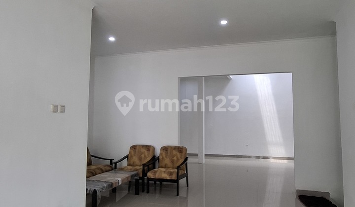 DIJUAL RUMAH BAGUS LANTAI GRANIT LT 120 KOTA WISATA CIBUBUR BOGOR 2