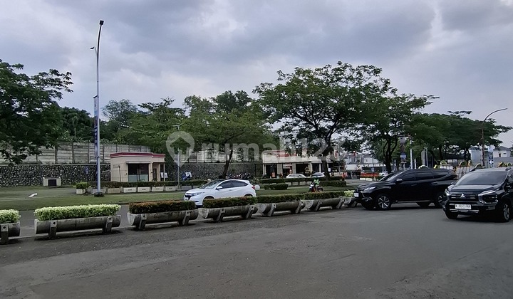 Ruko Murah 2 Lantai Hadap Jalan Raya Boulevard Utama Kota Wisata Cibubur Jakarta Timur