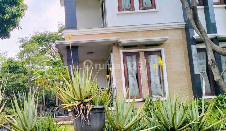 Dijual Rumah Mewah Hook Di Legenda Wisata Cibubur 1