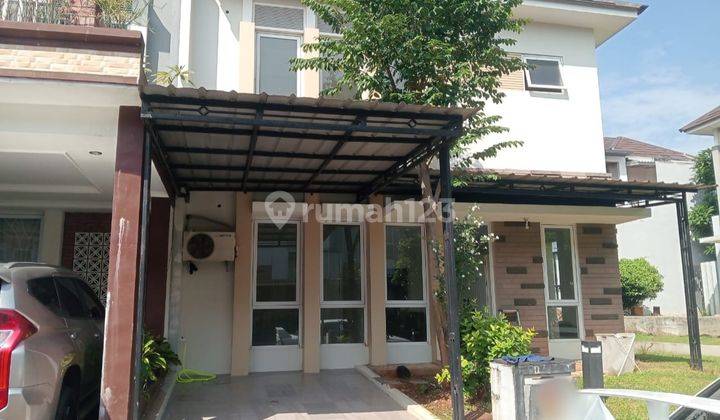 Disewakan Rumah Minimalis Dua Tingkat Di Kota Wisata Cibubur 2
