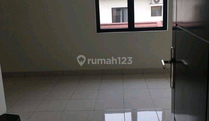 Dijual Rumah Siap Huni Di Legenda Wisata 2