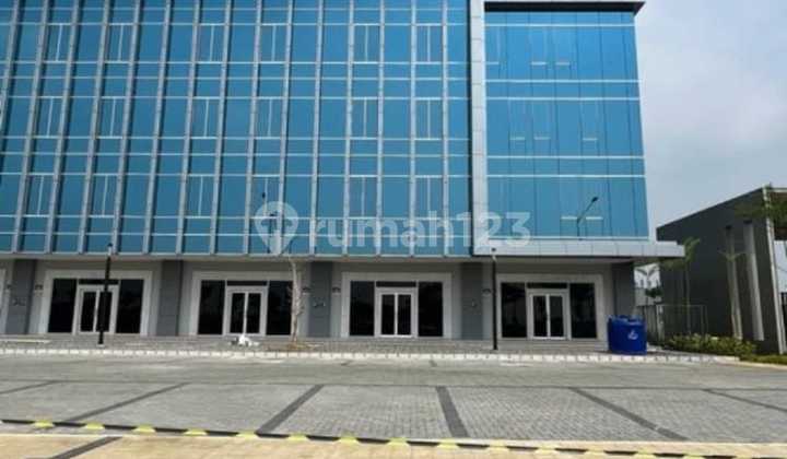 Disewa Ruko Soho Wallstreet di Pik2 Uk 8x18