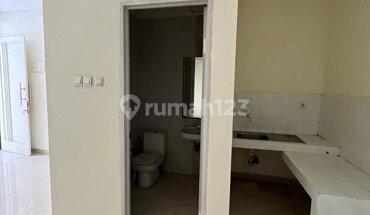 Dijual Rumah Di Layar Permai Uk 4x12 , 2 Lantai di Pik