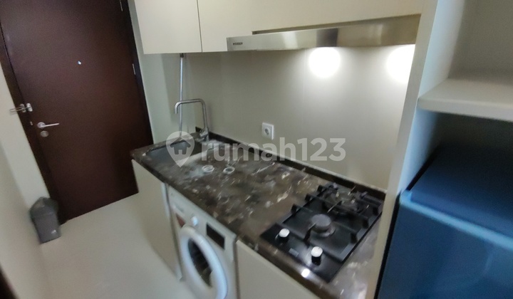 Jual Apartemen Puri Mansion Studio 21 m2 Furnish Estetik Senada