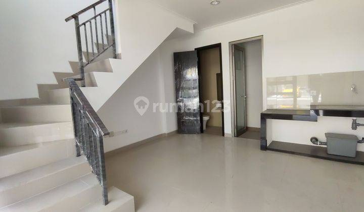 Rumah di Pik 2 Kondisi Gress 4,5 X 10 Dengan 2 Lantai Termurah  8