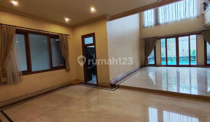 Disewakan Rumah di Pondok Indah 4 Kamar Tidur Parkir Luas 520 jt 2