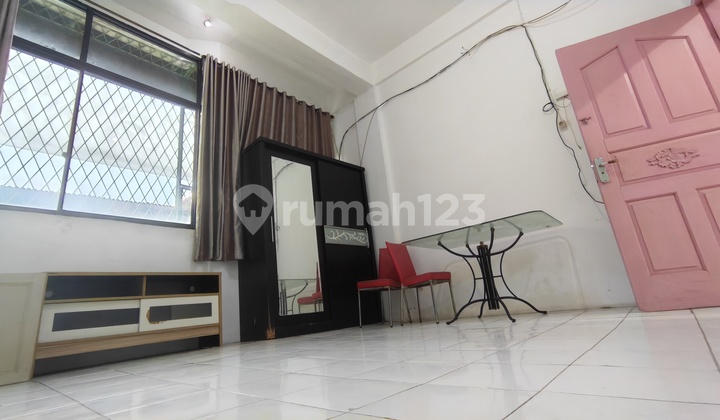 Sewa Rumah Jelambar 3 Kamar Tidur 3 Lantai 4X12 Termurah 41 Jt/Th Sewa Rumah Jelambar 3 Kamar Tidur 3 Lantai 4X12 Termurah 41 Jt/Th