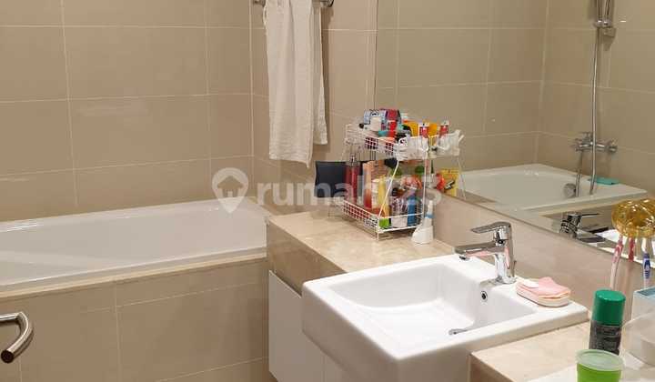 Sewa Town House Apartemen Puri Mansion 142 M2 Furnish Cakep Murah