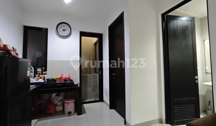 Jual Condo Green Royal Dekat Green Lake City 50 M2 Furnish Murah Jual Condo Green Royal Dekat Green Lake City 50 M2 Furnish Murah