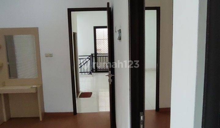 Sewa Rumah Tanjung Duren 6x15 Ada 3 Kamar Tidur 55 Juta/Tahun  2