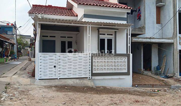 Di Jual Rumah siap Huni Baru Jadi Lenteng agung Jaksel Akses 1 Mobil 1