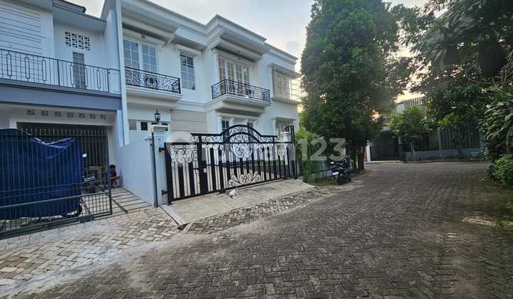 New House in Complex Price Drop Rempoa 8 Minutes from Pondok Indah Mall, East Ciputat Tangerang 2