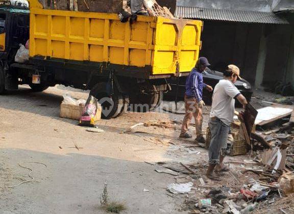 Gudang sangat dekat ke pintu gerbang toll Aarah Merak/Jakarta, bagus baru selesai direnov, bebas banjir 2