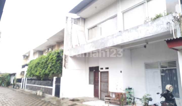 Flood-Free, Near Toll Gate, Walking Distance to Busway.