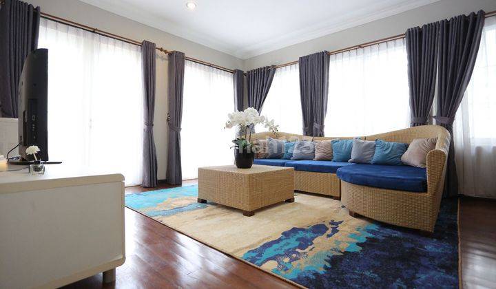 Rumah 2 Lantai Lippo Karawaci Tangerang Furnished  2