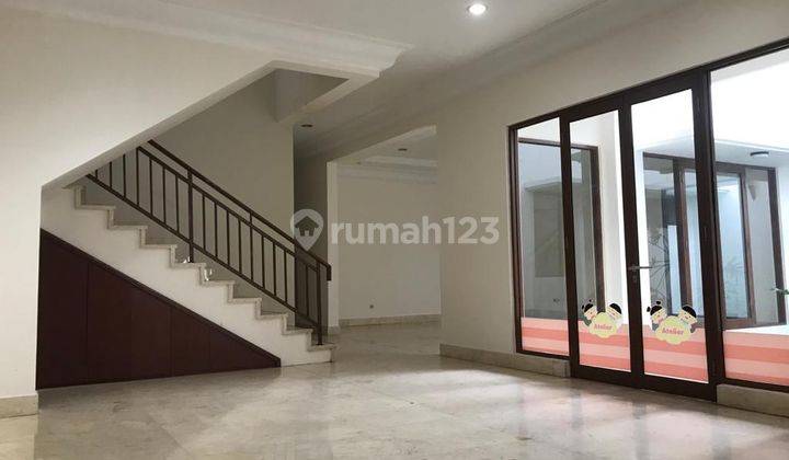 Dijual Rumah Mewah 4 Kamar di Pangeran Antasari Unfurnished 2