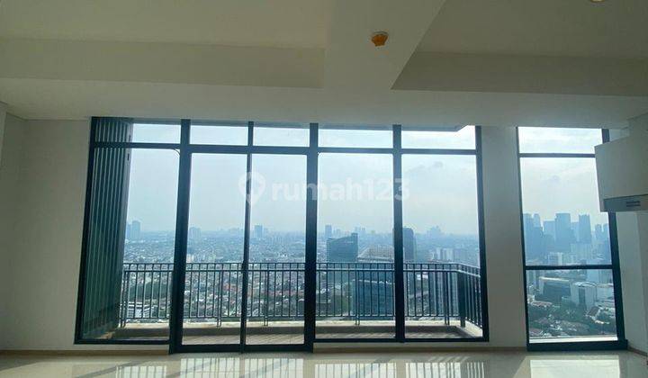 Apartemen Samara Penthouse 3 BR Semi Furnished 2