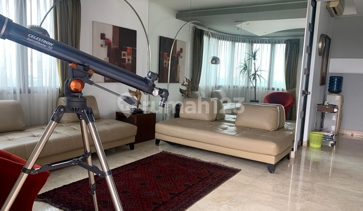 Apartemen Park Royale Executive Suites 3 BR Jakarta Pusat 