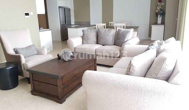 Apartemen 1 Park Avenue Tower Royal Suite 3 BR Jakarta Selatan