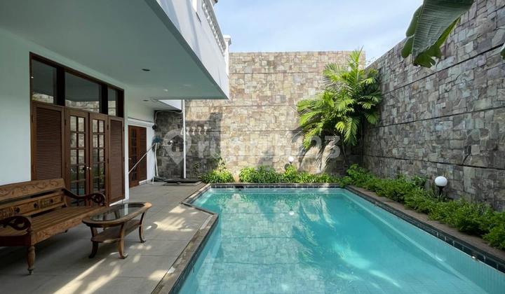 5 Bedroom Semi Furnished House in Permata Hijau, South Jakarta 5 Bedroom Semi Furnished House in Permata Hijau, South Jakarta