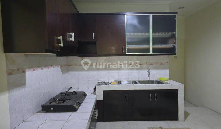 Rumah Murah 2 Lantai Siap Huni Dalam Cluster 2