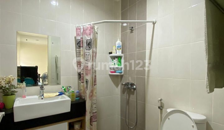 Good House Ready to Live Near Toll Fully Furnished Thompson Serpong 2