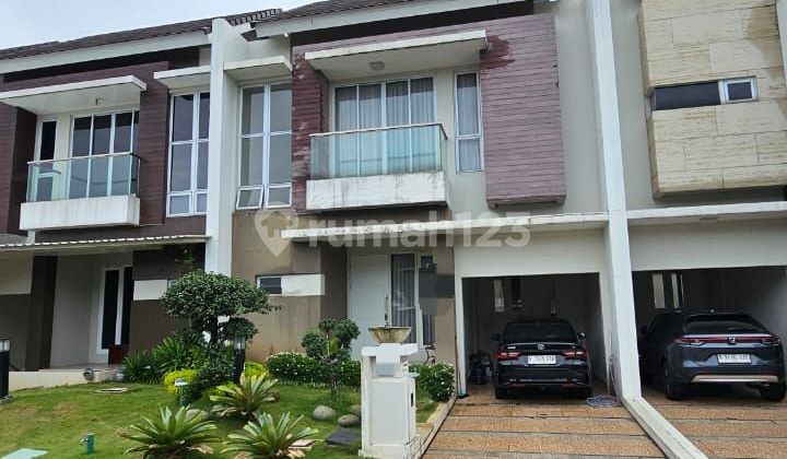 Rumah Mewah 2 Lantai deket Mall SMS di Vivaldi Gading Serpong