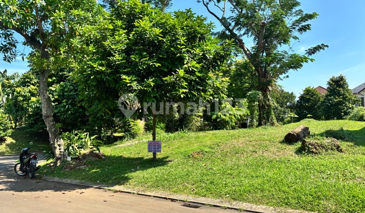 For Sale: Shady Ready-to-Build Plot in Vermont BSD. For Sale: Shady Ready-to-Build Plot in Vermont BSD.