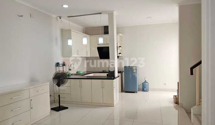 Dijual Cepat Rumah Deket Mall Aeon Eminent Bsd City 2
