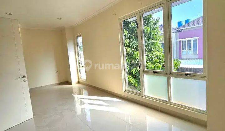 Dijual Cepat Rumah Thompson Scientia Gading Serpong 2