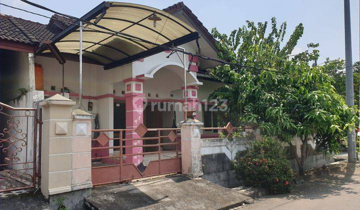 Rumah Hook Perumahan Taman Flamboyan Pedurungan Semarang 1