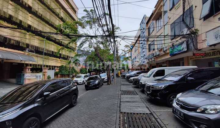 Ruko Bawah Njop 4 Lantai Citraland Simpang Lima, Semarang Tengah 8