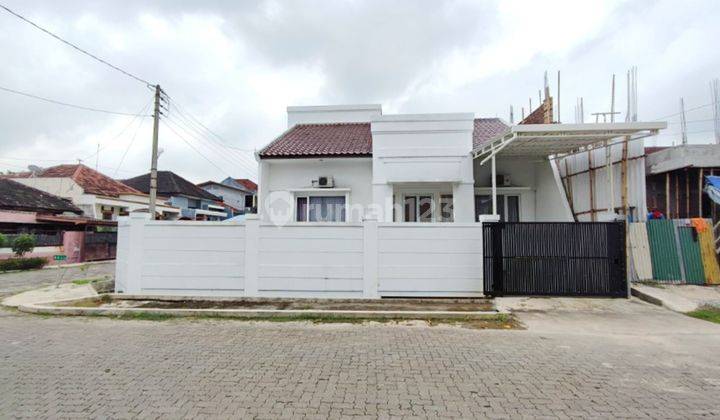 Dijual cepat Rumah Hook di Puri Anjasmoro Blok A Semarang Barat 1