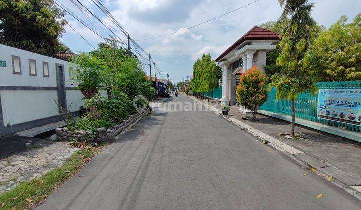 Rumah Jl. Pandean Lamper Tengah Kota Seberang Sekolah, Peterongan 2