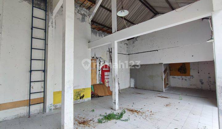 Rumah Jl. Pandean Lamper Tengah Kota Seberang Sekolah, Peterongan 12
