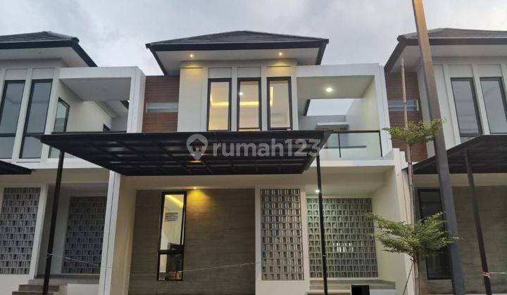 Rumah Baru SHM 2 Lantai Cluster Premium Hilago Bsb City, Semarang 1